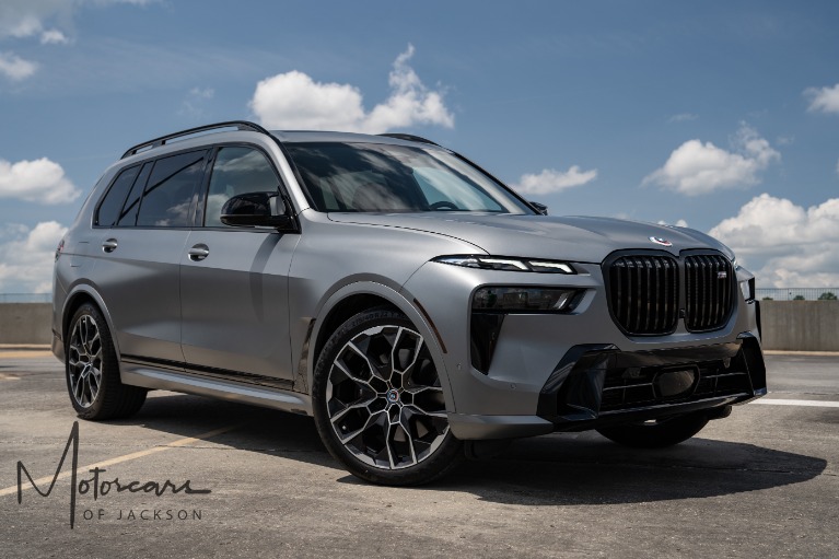 2023 BMW X7