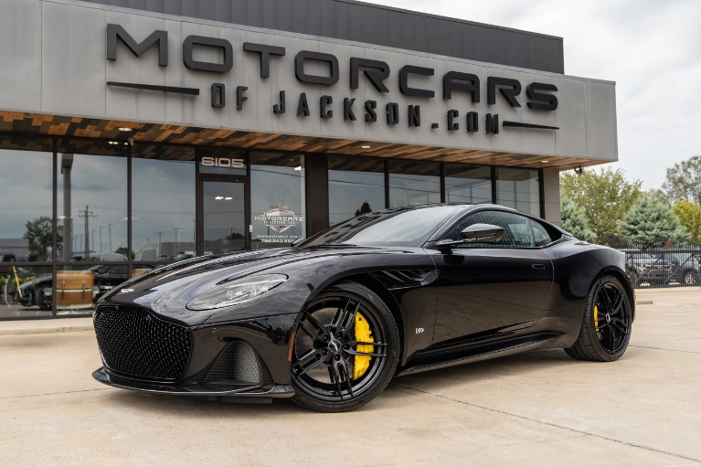 2020 Aston Martin DBS