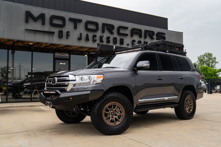 2021 Toyota Land Cruiser