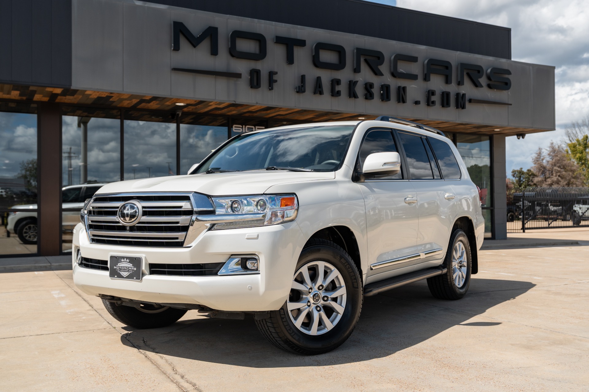 White (Blizzard Pearl) 2017 Toyota Land Cruiser SUV / Crossover All-Wheel Drive Automatic