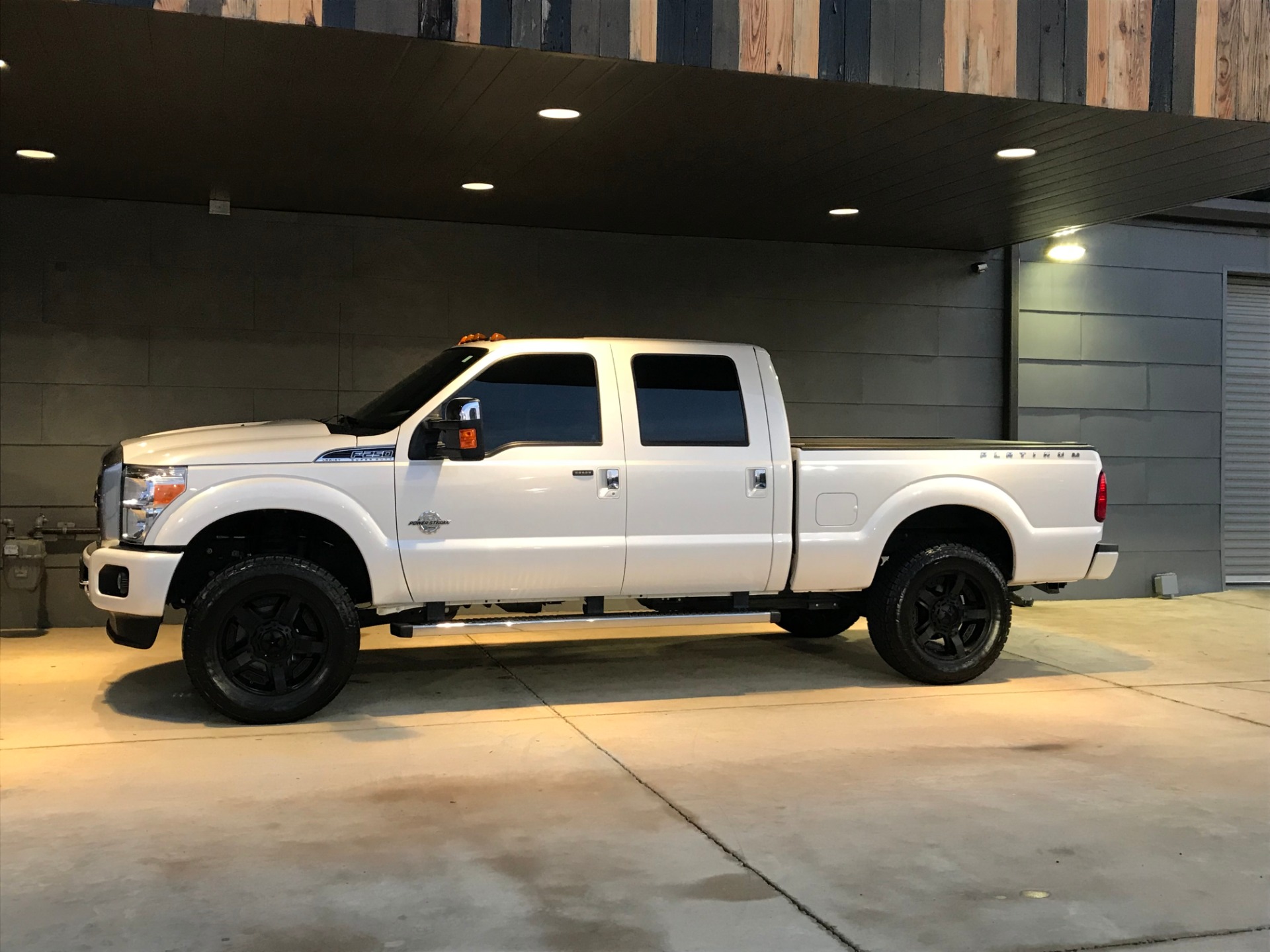 2016 Ford Super Duty F250 SRW Platinum Stock GEB58042 for sale near