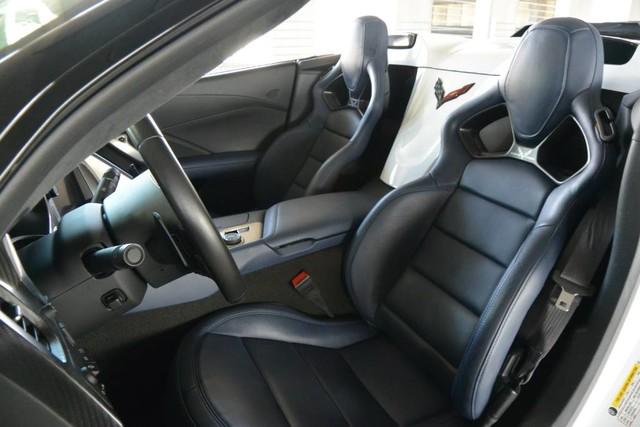 Used-2015-Chevrolet-Corvette-Z06-Z07-3LZ-Convertible-Jackson-MS