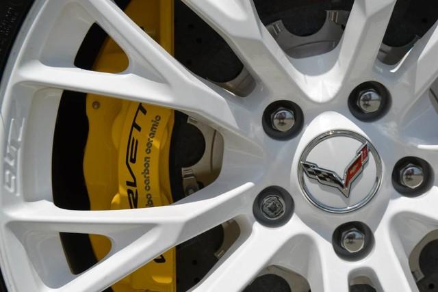 Used-2015-Chevrolet-Corvette-Z06-Z07-3LZ-Convertible-Jackson-MS