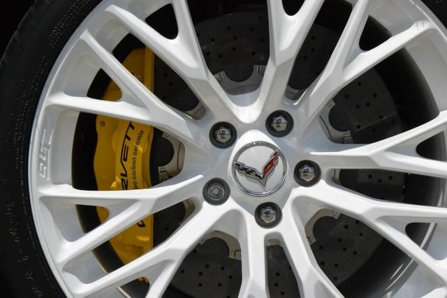 Used-2015-Chevrolet-Corvette-Z06-Z07-3LZ-Convertible-Jackson-MS