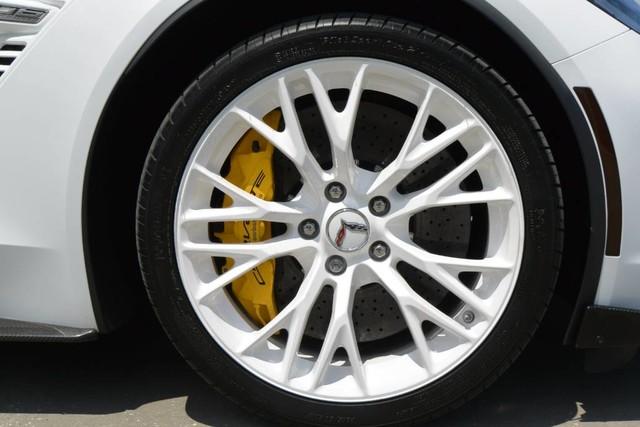 Used-2015-Chevrolet-Corvette-Z06-Z07-3LZ-Convertible-Jackson-MS