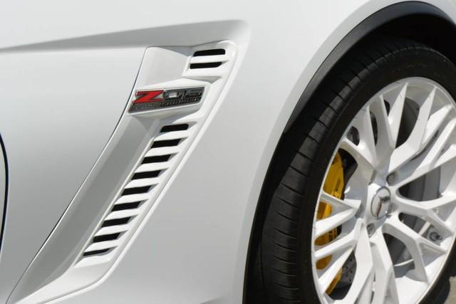 Used-2015-Chevrolet-Corvette-Z06-Z07-3LZ-Convertible-Jackson-MS