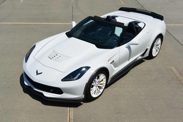 Used-2015-Chevrolet-Corvette-Z06-Z07-3LZ-Convertible-Jackson-MS