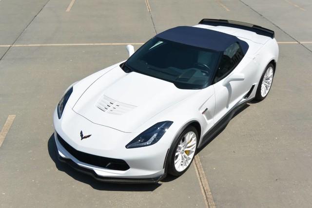Used-2015-Chevrolet-Corvette-Z06-Z07-3LZ-Convertible-Jackson-MS