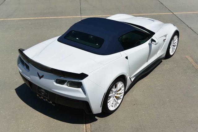 Used-2015-Chevrolet-Corvette-Z06-Z07-3LZ-Convertible-Jackson-MS