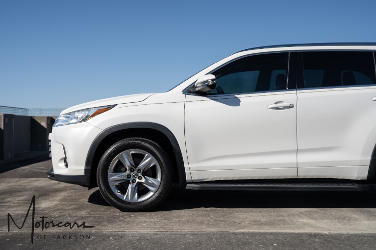 Used-2017-Toyota-Highlander-XLE-Jackson-MS