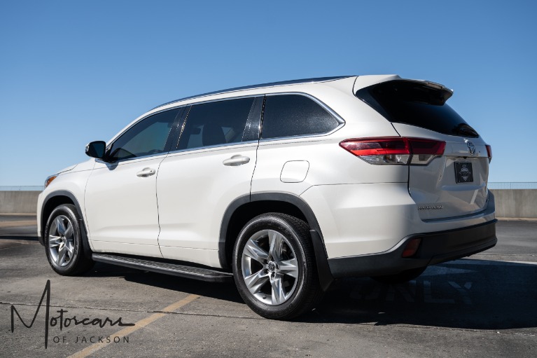 Used-2017-Toyota-Highlander-XLE-Jackson-MS