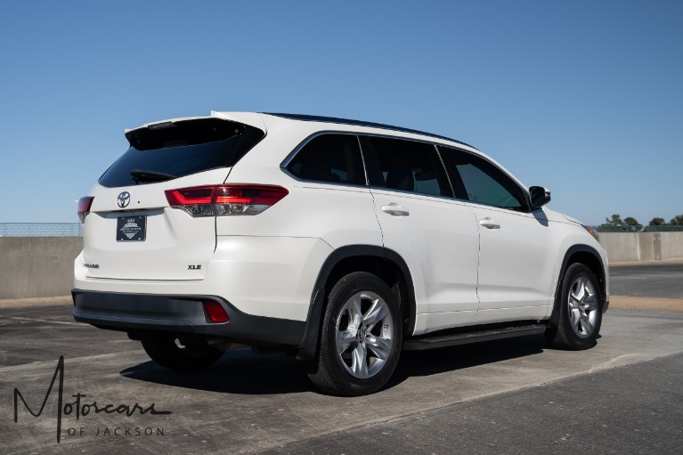 Used-2017-Toyota-Highlander-XLE-for-sale-Jackson-MS