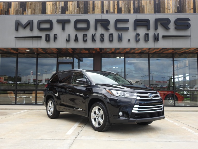 Used-2017-Toyota-Highlander-Limited-for-sale-Jackson-MS