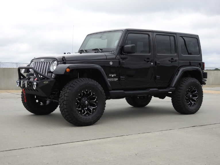 Used-2018-Jeep-Wrangler-JK-Unlimited-Sahara-Jackson-MS