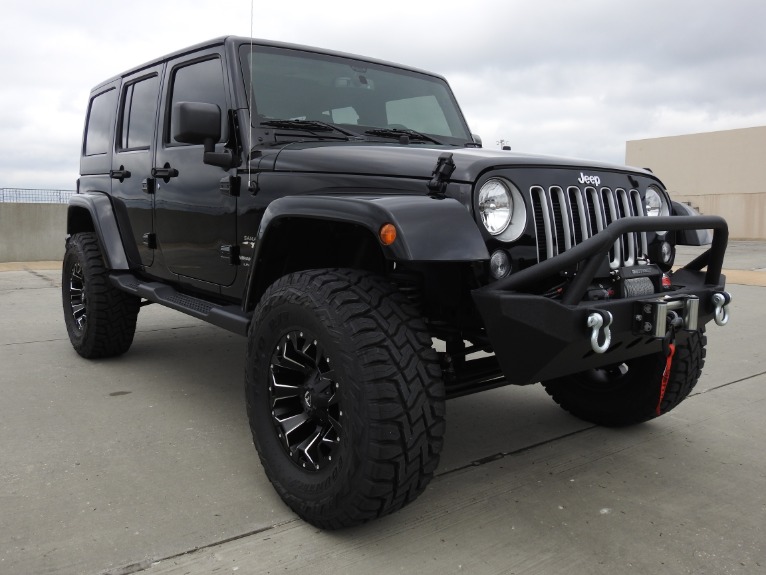 Used-2018-Jeep-Wrangler-JK-Unlimited-Sahara-Jackson-MS