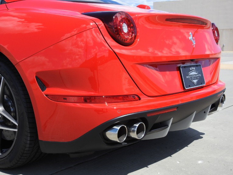 Used-2018-Ferrari-California-T-Jackson-MS