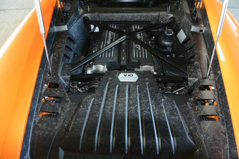 Used-2015-Lamborghini-Huracan-LP610-4-for-sale-Jackson-MS