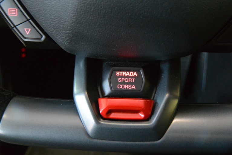 Used-2015-Lamborghini-Huracan-LP610-4-for-sale-Jackson-MS