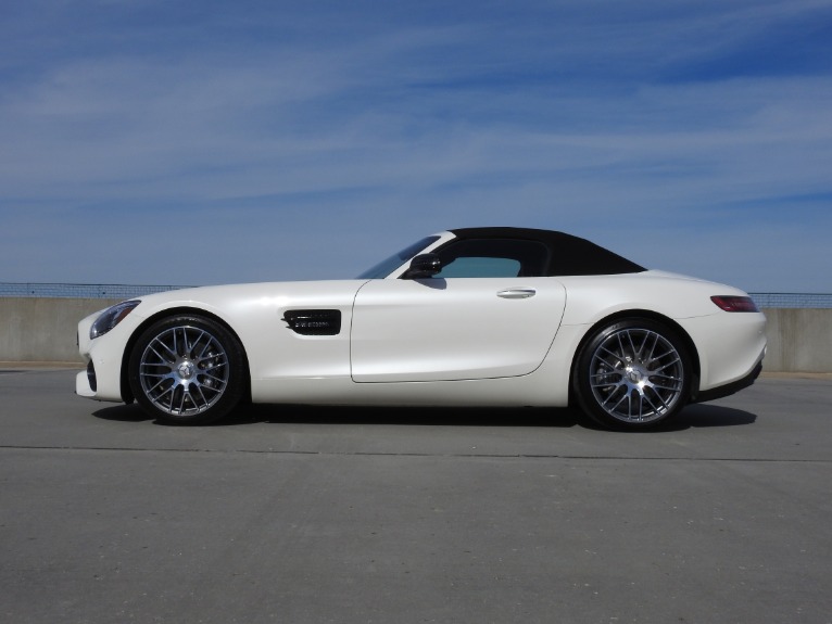 Used-2018-Mercedes-Benz-AMG-GT-Roadster-for-sale-Jackson-MS