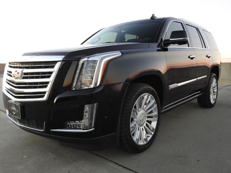 Used-2018-Cadillac-Escalade-Platinum-for-sale-Jackson-MS