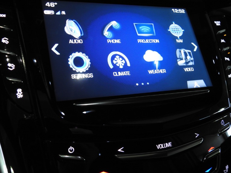 Used-2018-Cadillac-Escalade-Platinum-for-sale-Jackson-MS