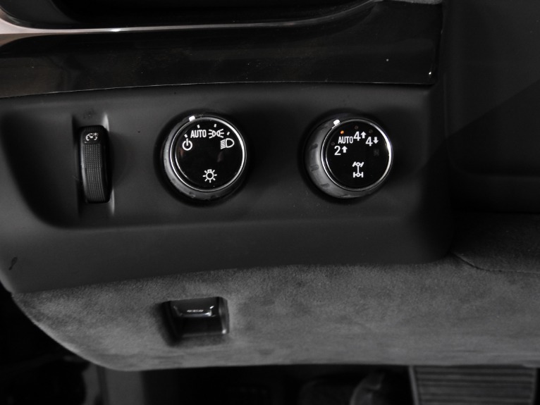 Used-2018-Cadillac-Escalade-Platinum-for-sale-Jackson-MS