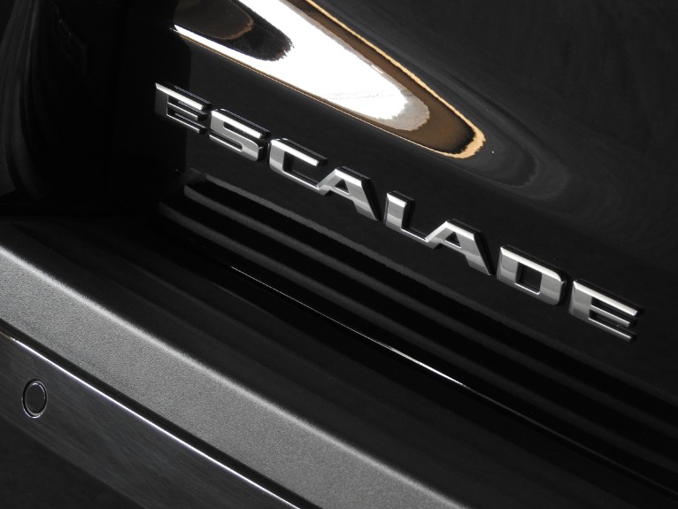 Used-2018-Cadillac-Escalade-Platinum-for-sale-Jackson-MS