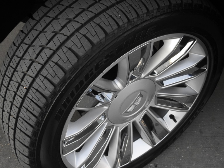 Used-2018-Cadillac-Escalade-Platinum-Jackson-MS