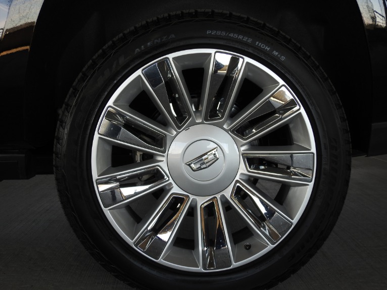 Used-2018-Cadillac-Escalade-Platinum-Jackson-MS