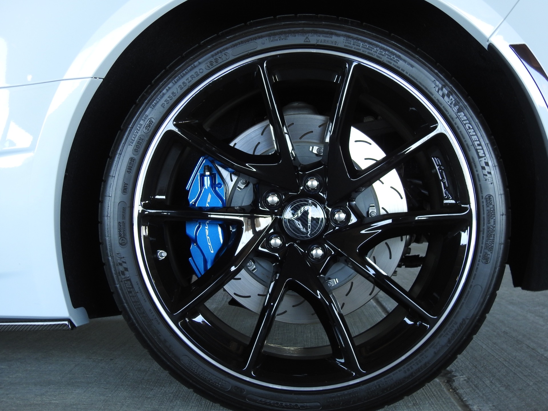 Used-2018-Chevrolet-Corvette-Z06-3LZ---CARBON-65-Edition-for-sale-Jackson-MS
