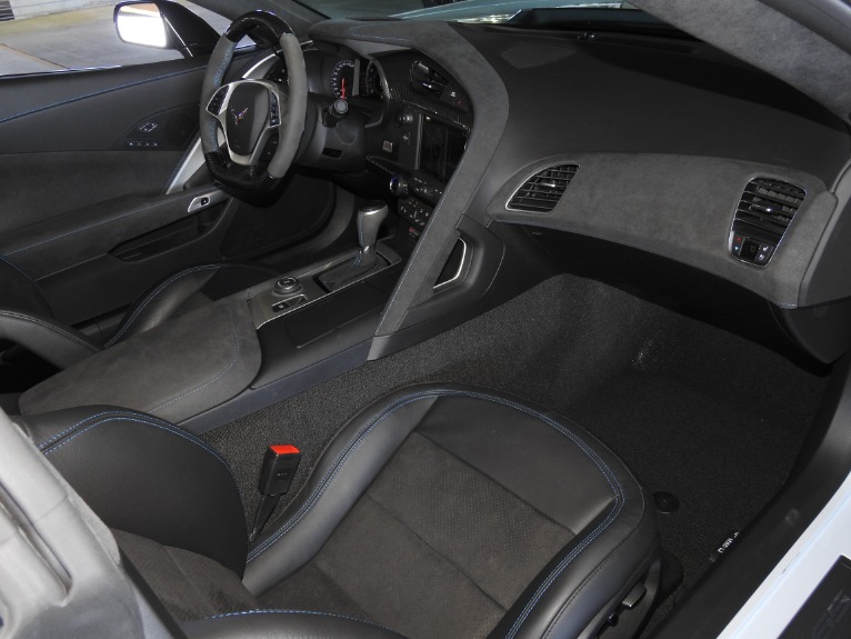 Used-2018-Chevrolet-Corvette-Z06-3LZ---CARBON-65-Edition-for-sale-Jackson-MS