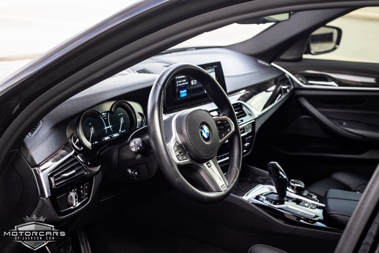 Used-2018-BMW-5-Series-M550i-xDrive-Jackson-MS