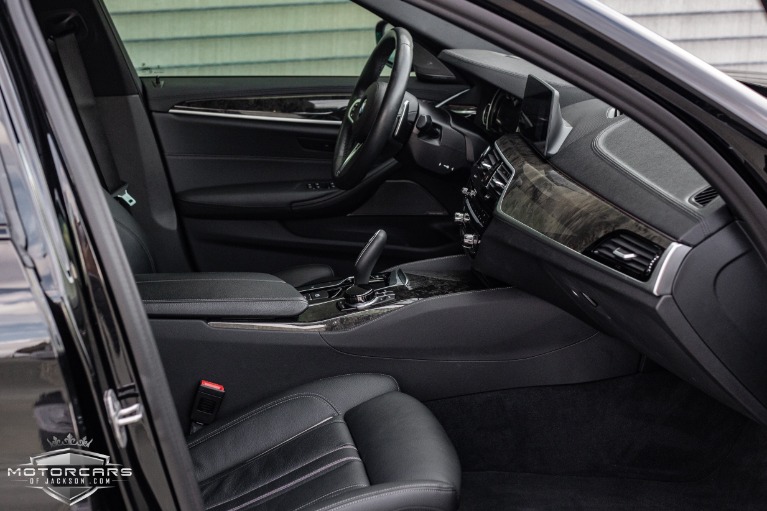Used-2018-BMW-5-Series-M550i-xDrive-for-sale-Jackson-MS