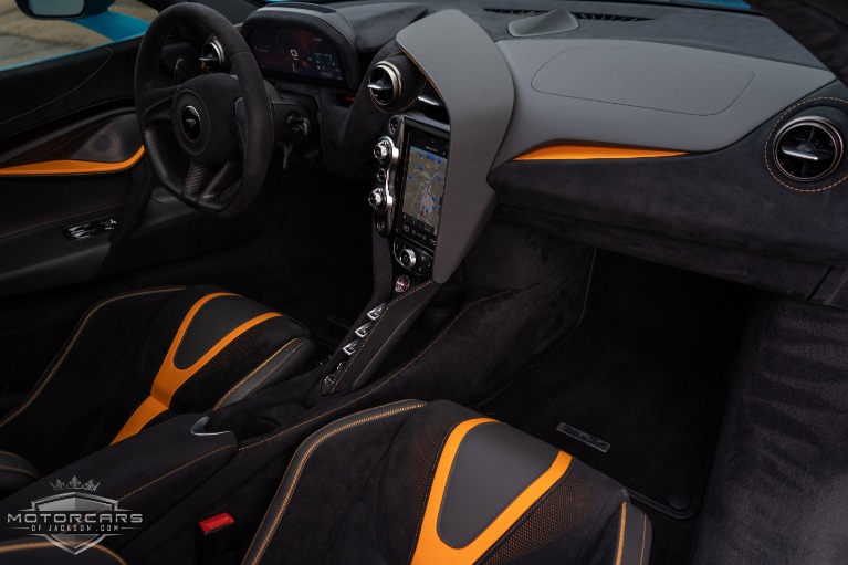 Used-2019-McLaren-720S-Performance-for-sale-Jackson-MS