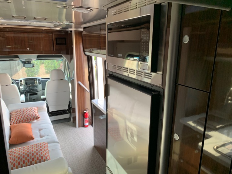 Used-2019-Atlas-Airstream-Murphy-Bed-Jackson-MS