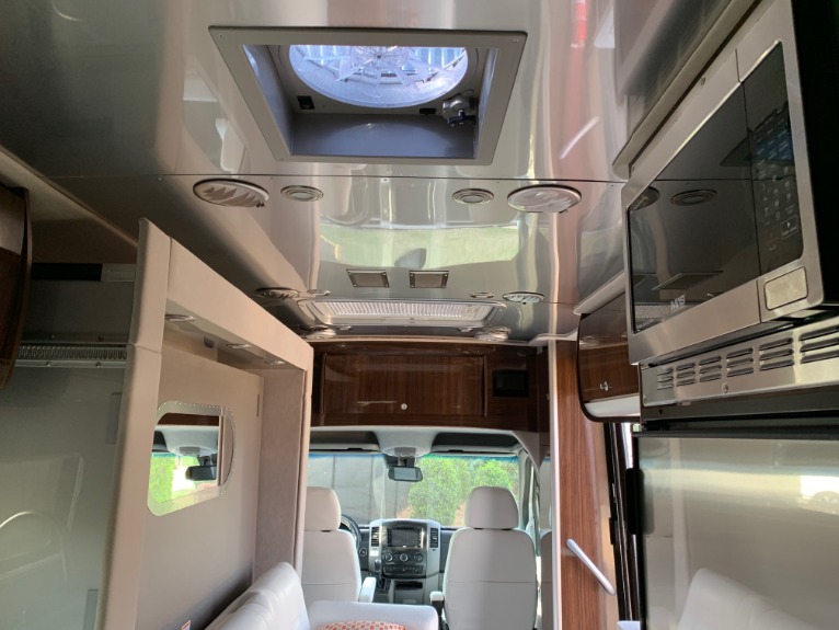 Used-2019-Atlas-Airstream-Murphy-Bed-Jackson-MS