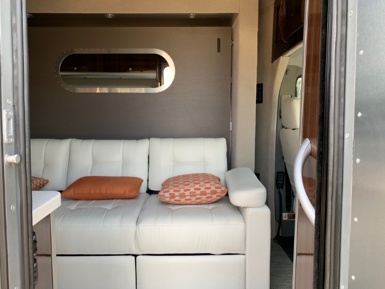 Used-2019-Atlas-Airstream-Murphy-Bed-Jackson-MS