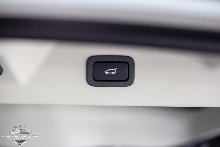 Used-2019-Land-Rover-Range-Rover-Supercharged-LWB-Jackson-MS