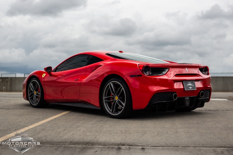 Used-2017-Ferrari-488-GTB-HUGE-MSRP-!-Tons-of-Carbon-!!-Jackson-MS