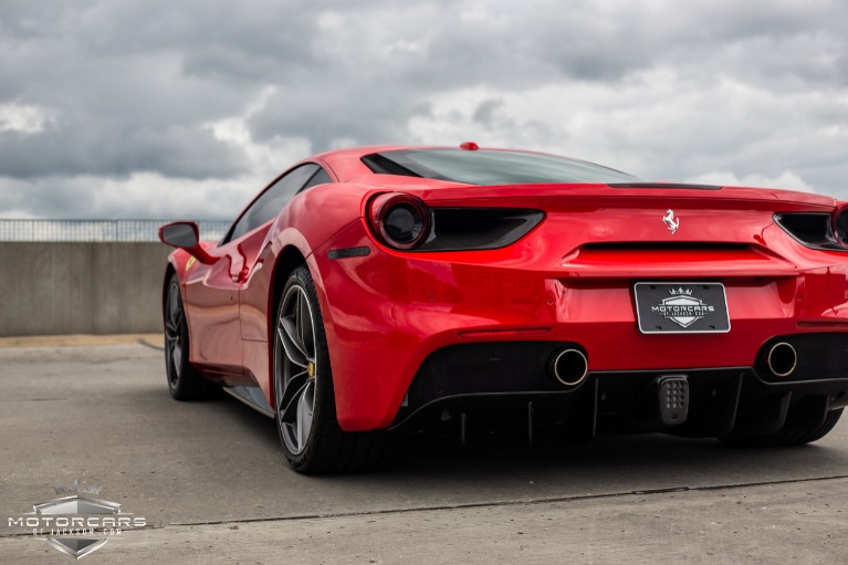 Used-2017-Ferrari-488-GTB-HUGE-MSRP-!-Tons-of-Carbon-!!-Jackson-MS