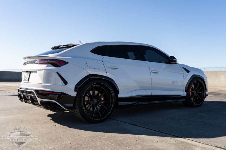 Used-2019-Lamborghini-Urus-Jackson-MS