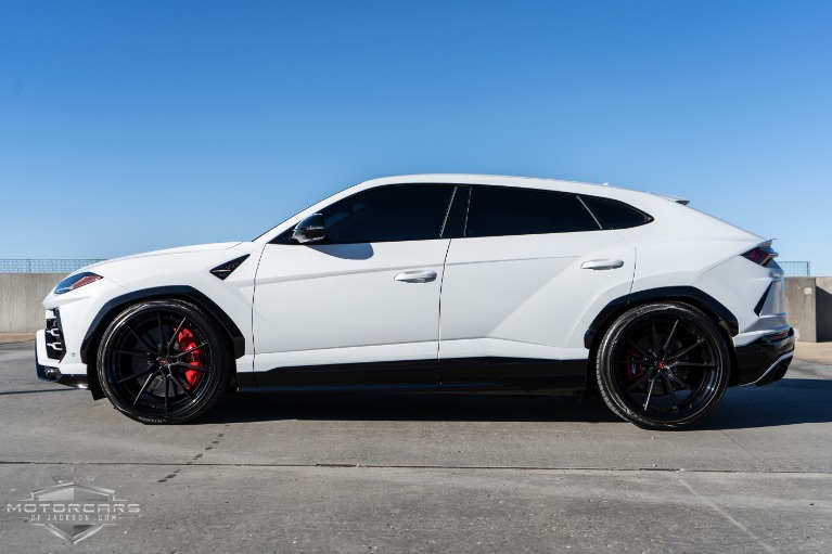 Used-2019-Lamborghini-Urus-Jackson-MS