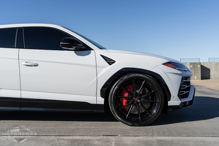 Used-2019-Lamborghini-Urus-Jackson-MS