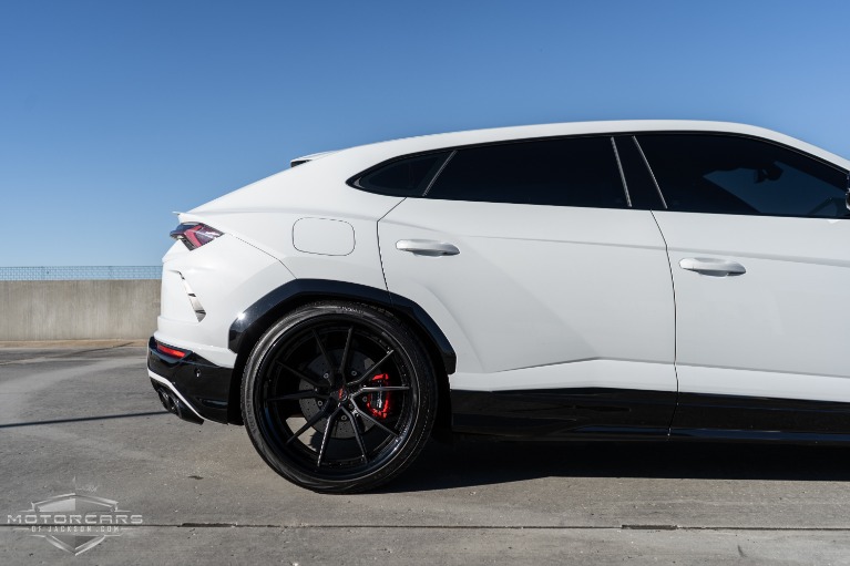 Used-2019-Lamborghini-Urus-Jackson-MS