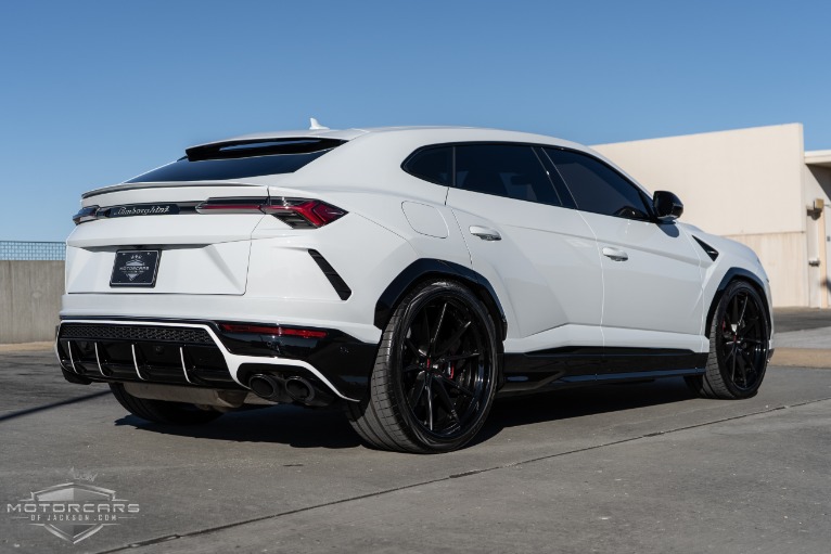 Used-2019-Lamborghini-Urus-Jackson-MS