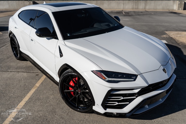 Used-2019-Lamborghini-Urus-Jackson-MS