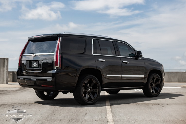 Used-2018-Cadillac-Escalade-Platinum-Jackson-MS