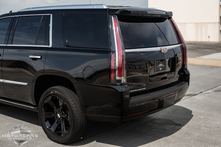 Used-2018-Cadillac-Escalade-Platinum-Jackson-MS