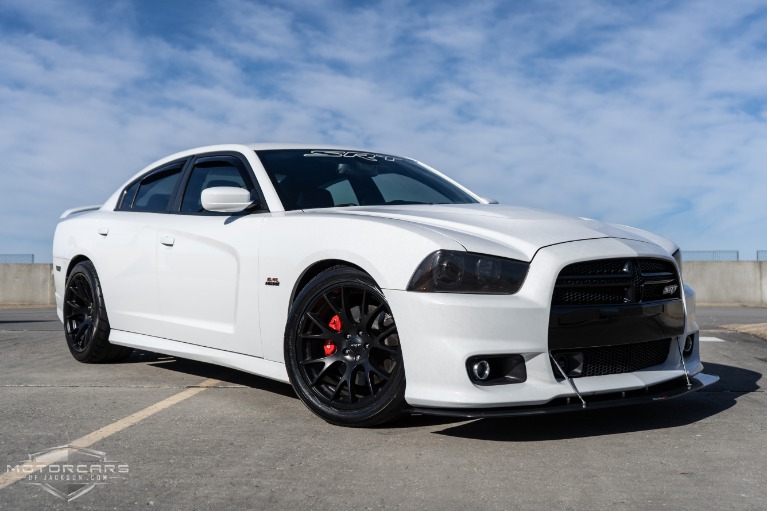 Dodge Charger SRT8