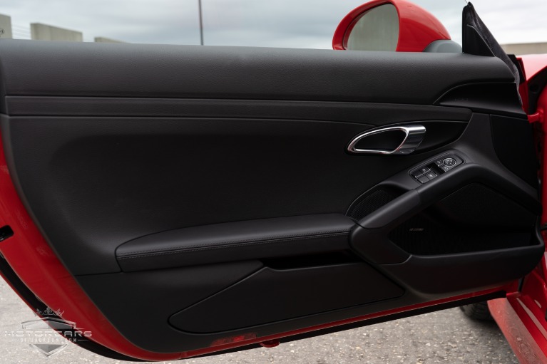 Used-2016-Porsche-Cayman-S-Jackson-MS